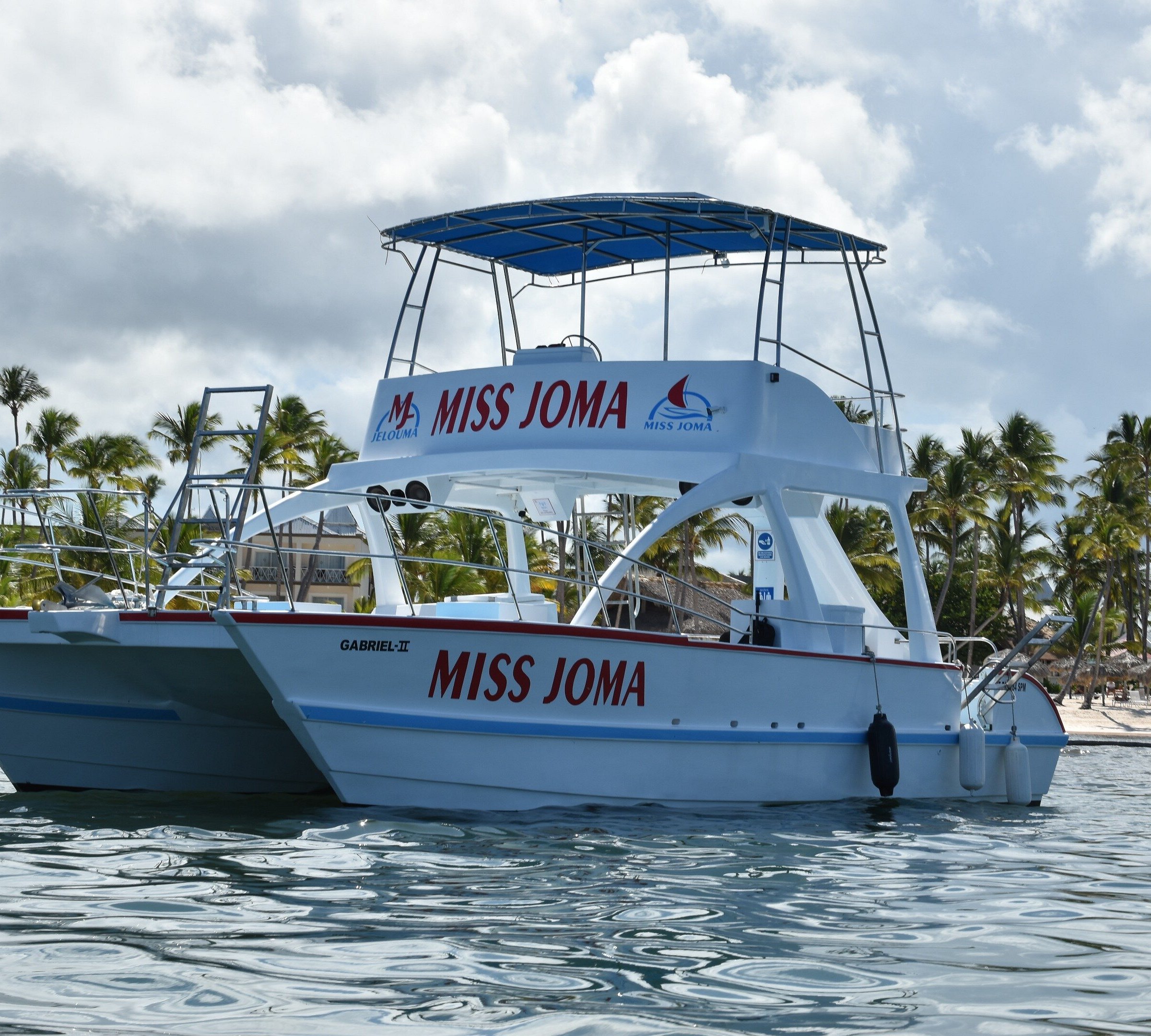 dominican-republic-boat